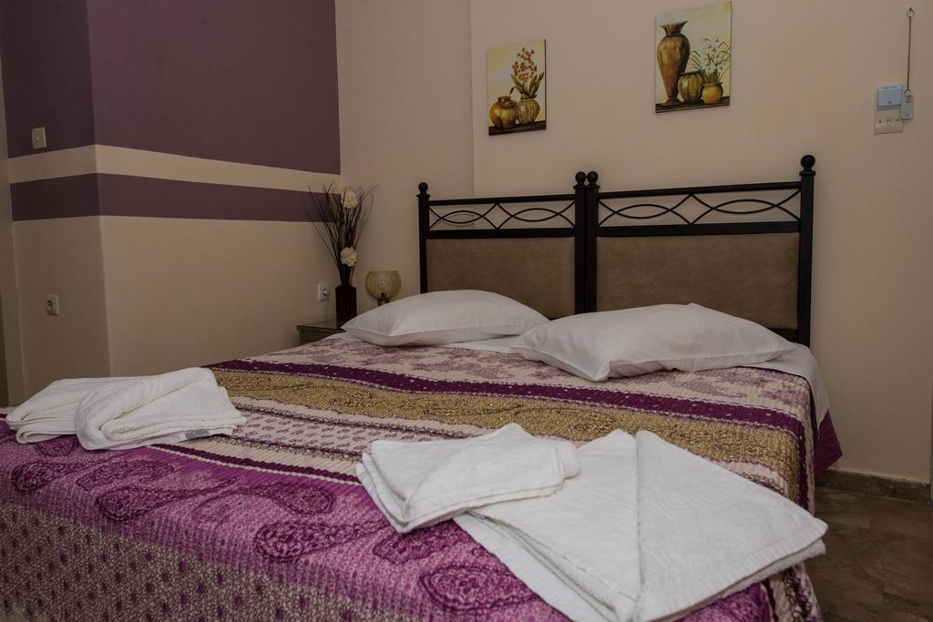 Matrona Apartments Poros Town Eksteriør billede