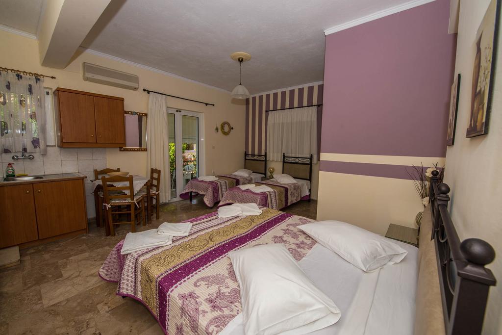 Matrona Apartments Poros Town Eksteriør billede