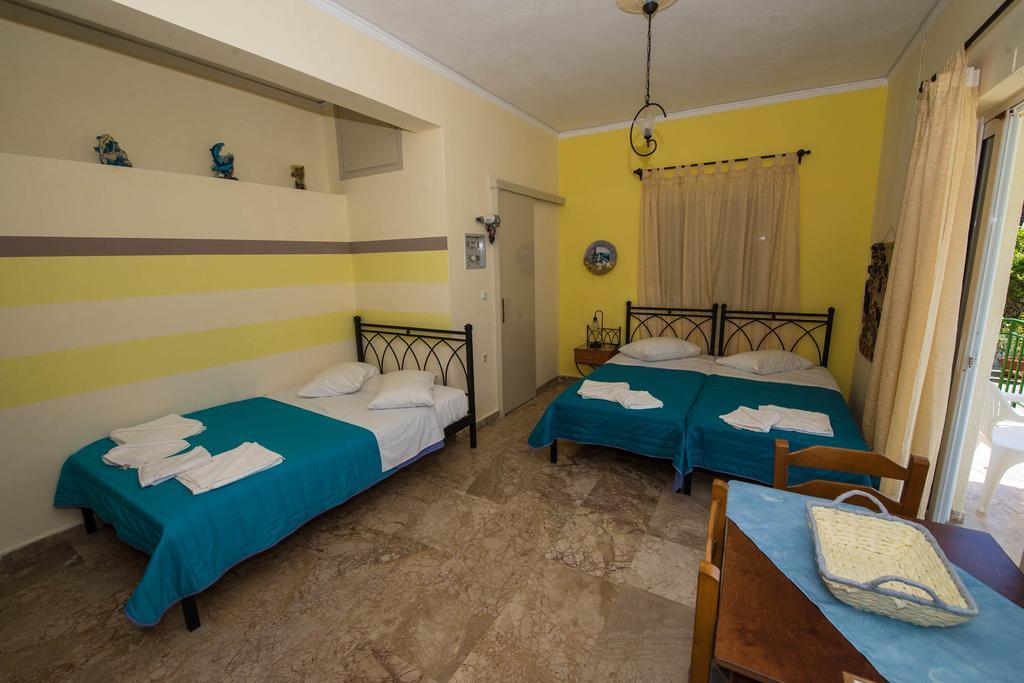 Matrona Apartments Poros Town Eksteriør billede